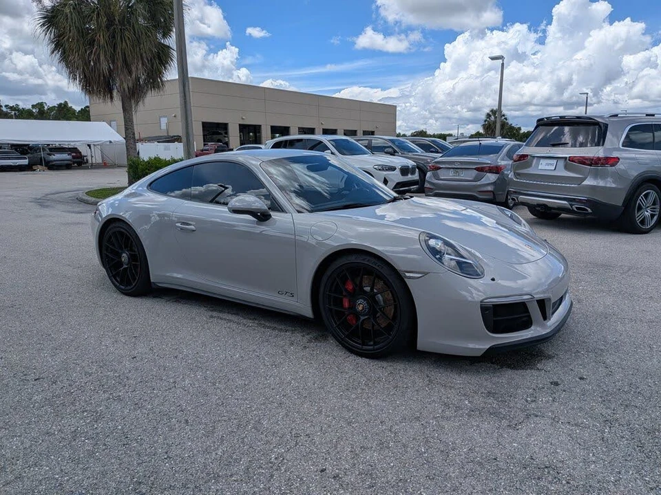 2018 Porsche 911 - Image 2 of 30