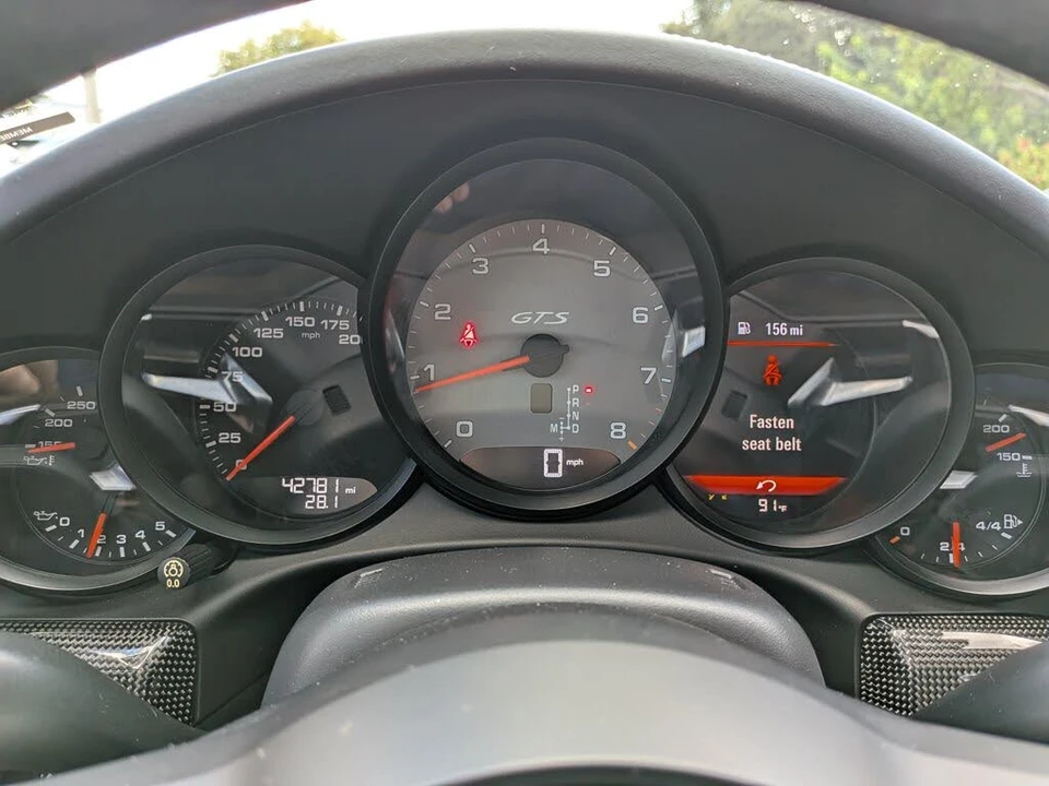2018 Porsche 911 - Image 26 of 30