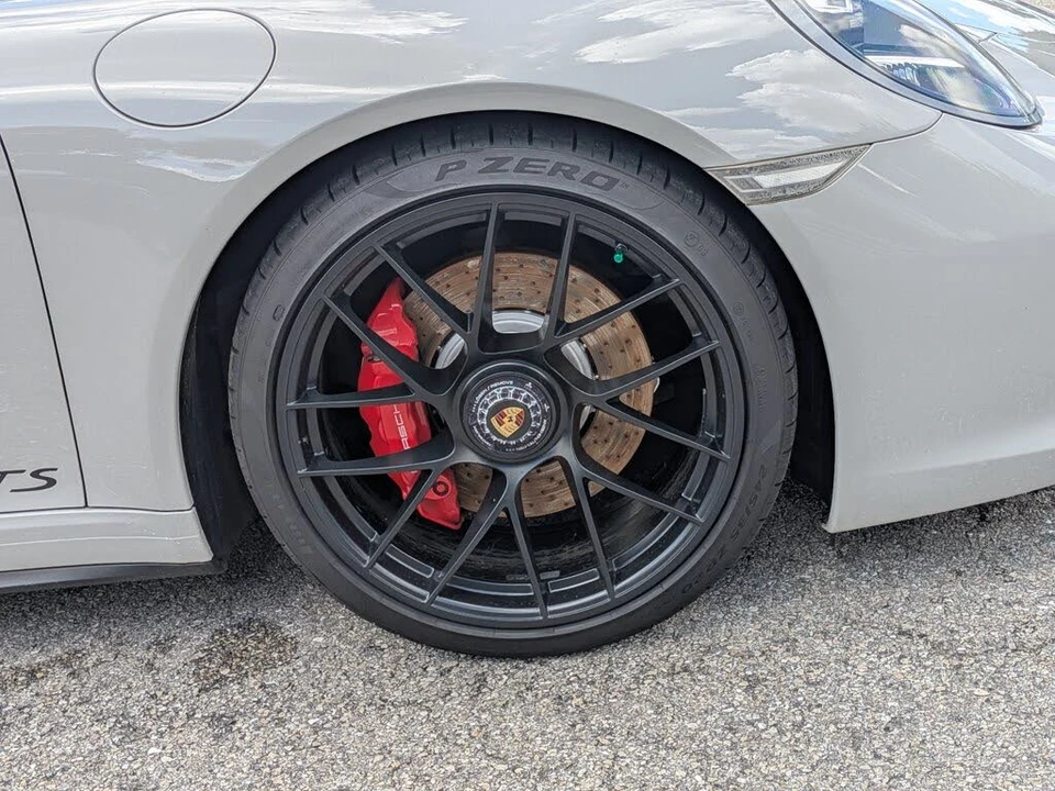 2018 Porsche 911 - Image 11 of 30