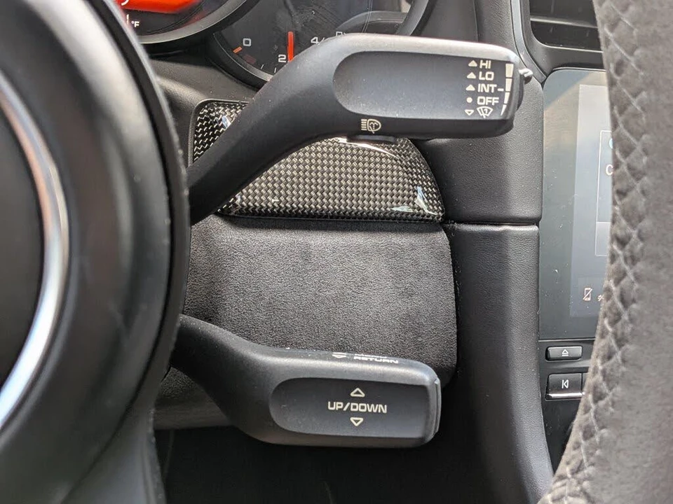 2018 Porsche 911 - Image 24 of 30