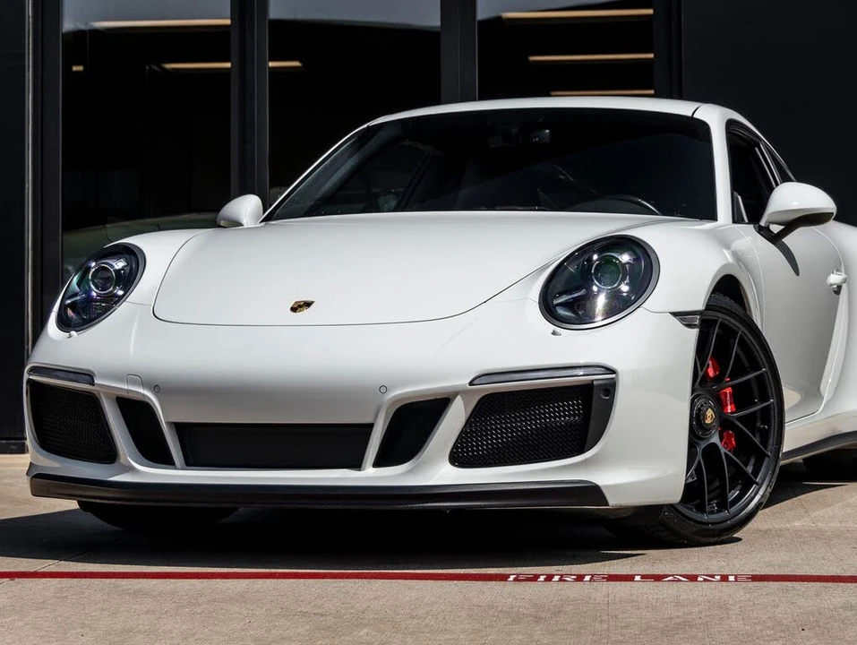 2018 Porsche 991 Carrera GTS - Image 7 of 31
