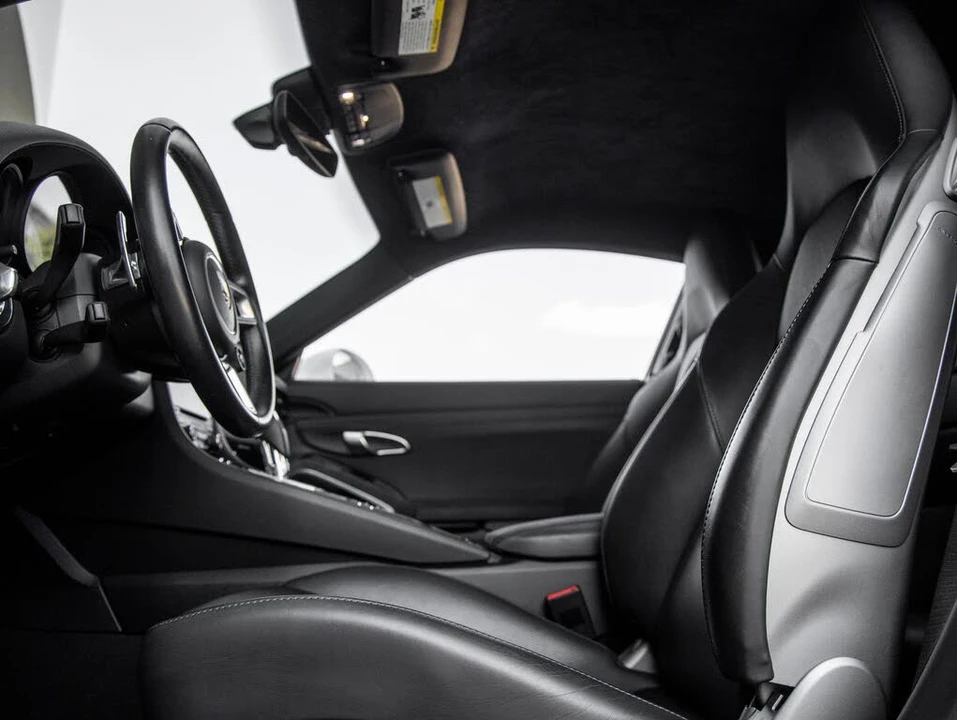 2018 Porsche 991 Carrera GTS - Image 24 of 31