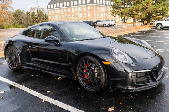 2018 Porsche 911 Carrera 4 GTS Coupe