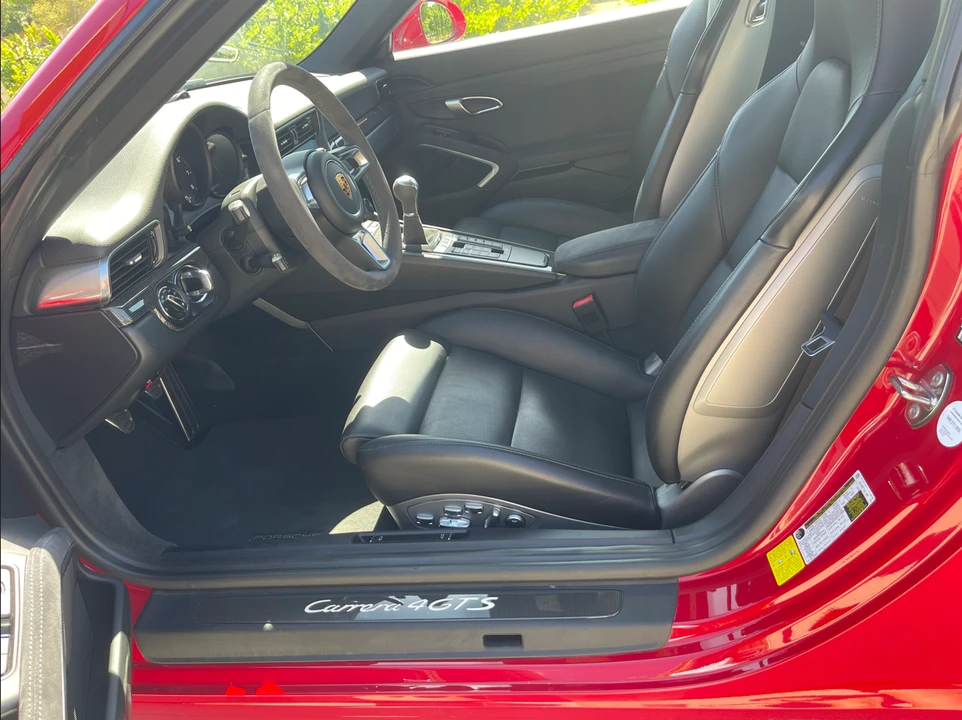 2018 Porsche 991 Carrera GTS - Image 9 of 14