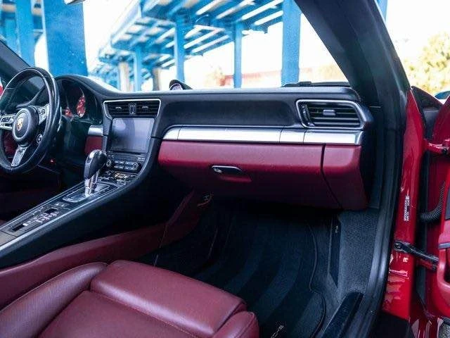 2018 Porsche 991 Carrera 4S - Image 17 of 20