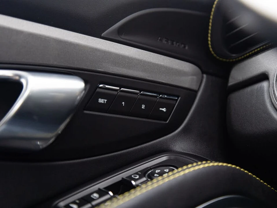 2018 Porsche 991 Carrera 4S - Image 20 of 31