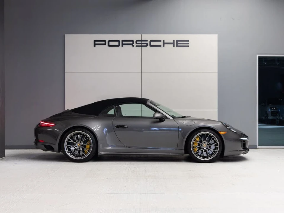 2018 Porsche 991 Carrera 4S - Image 8 of 31
