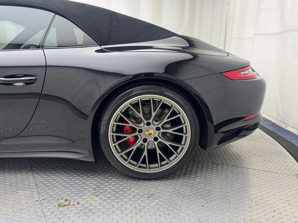 2018 Porsche 991 Carrera 4S - Image 8 of 31