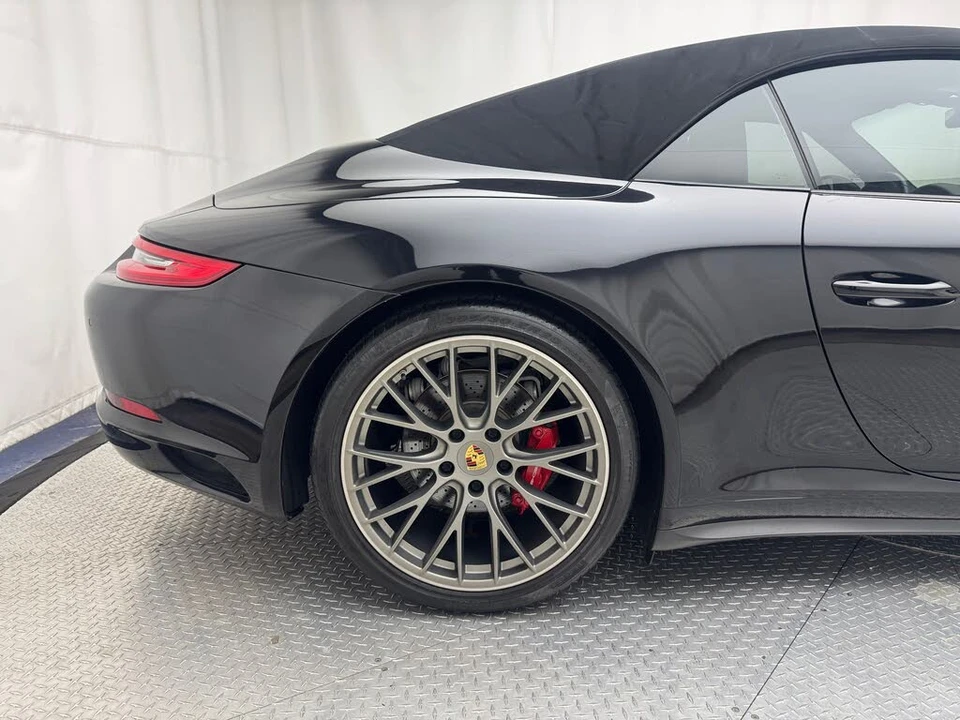 2018 Porsche 991 Carrera 4S - Image 13 of 31