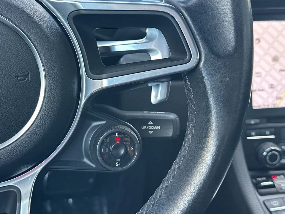 2018 Porsche 991 Carrera 4S - Image 24 of 30