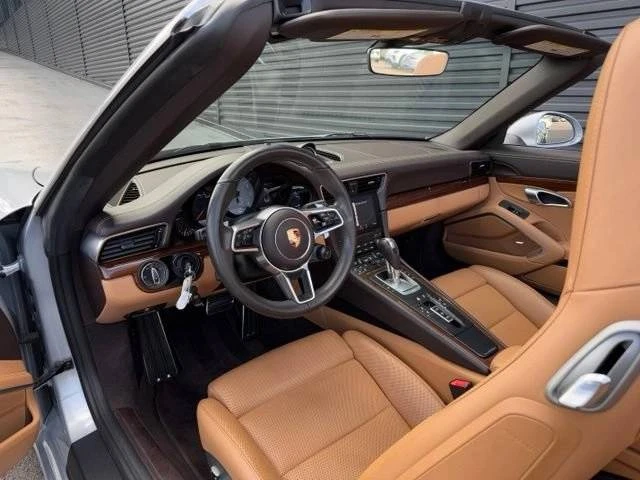 2018 Porsche 991 Carrera 4S - Image 4 of 5