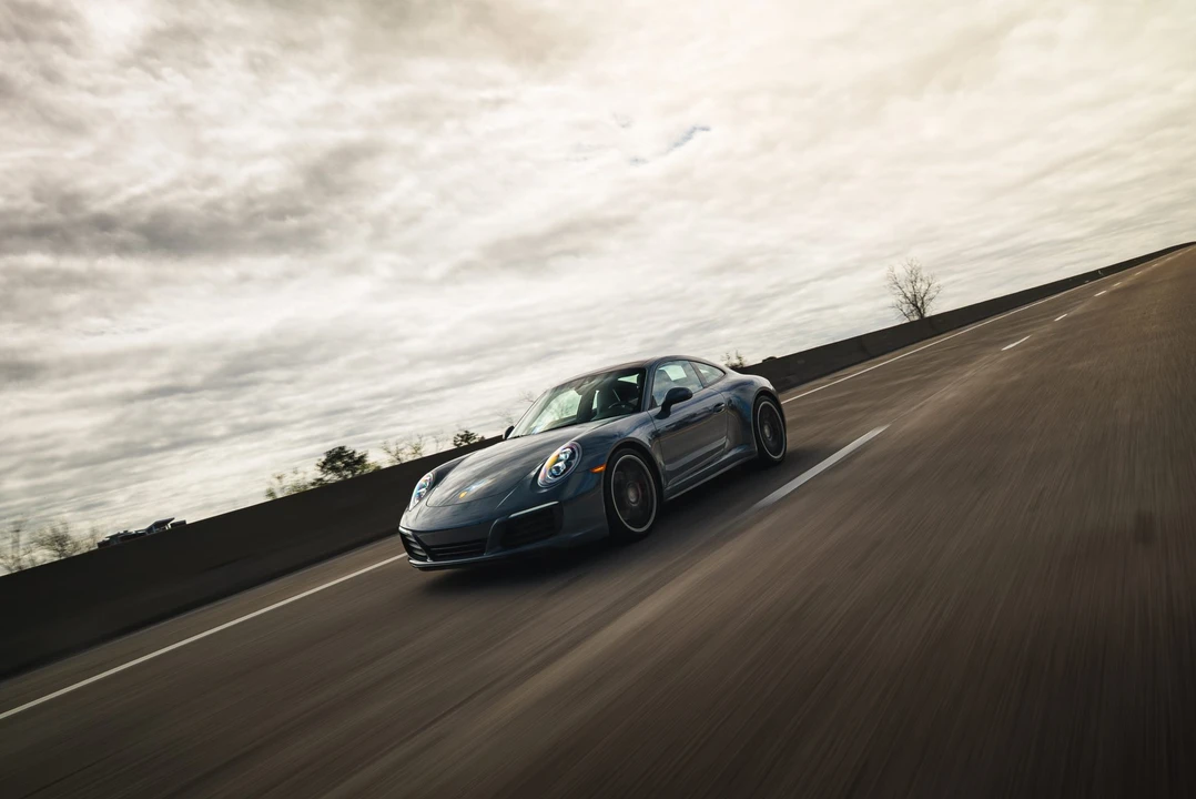 2018 Porsche 991 Carrera 4S - Image 19 of 31