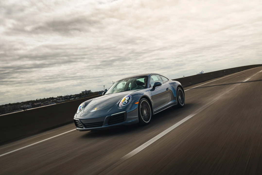 2018 Porsche 991 Carrera 4S - Image 17 of 31