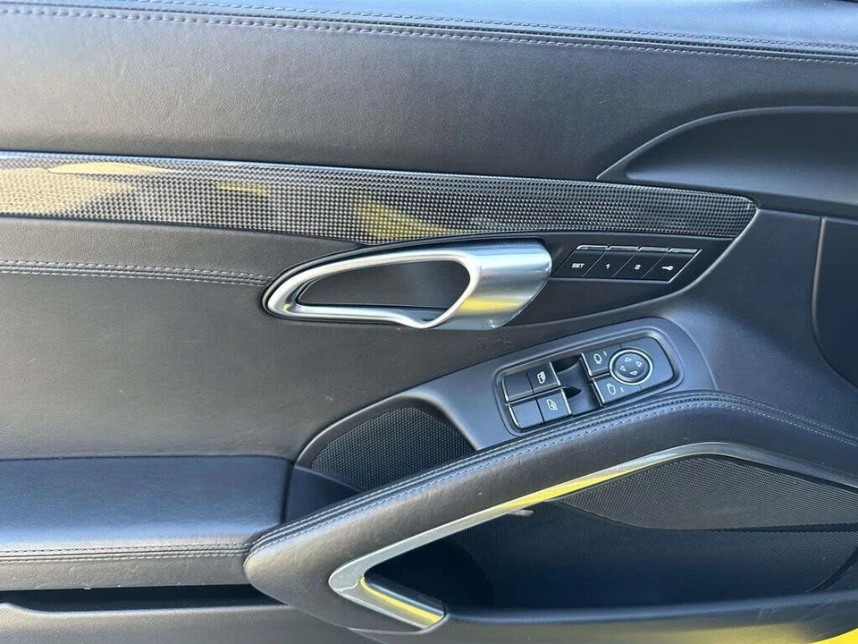 2018 Porsche 991 Carrera 4S - Image 17 of 31