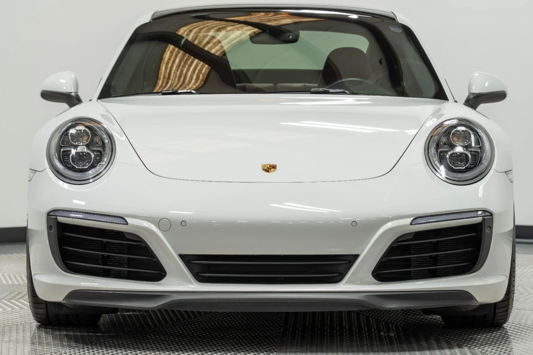 2018 Porsche 991 Carrera 4S - Image 5 of 31