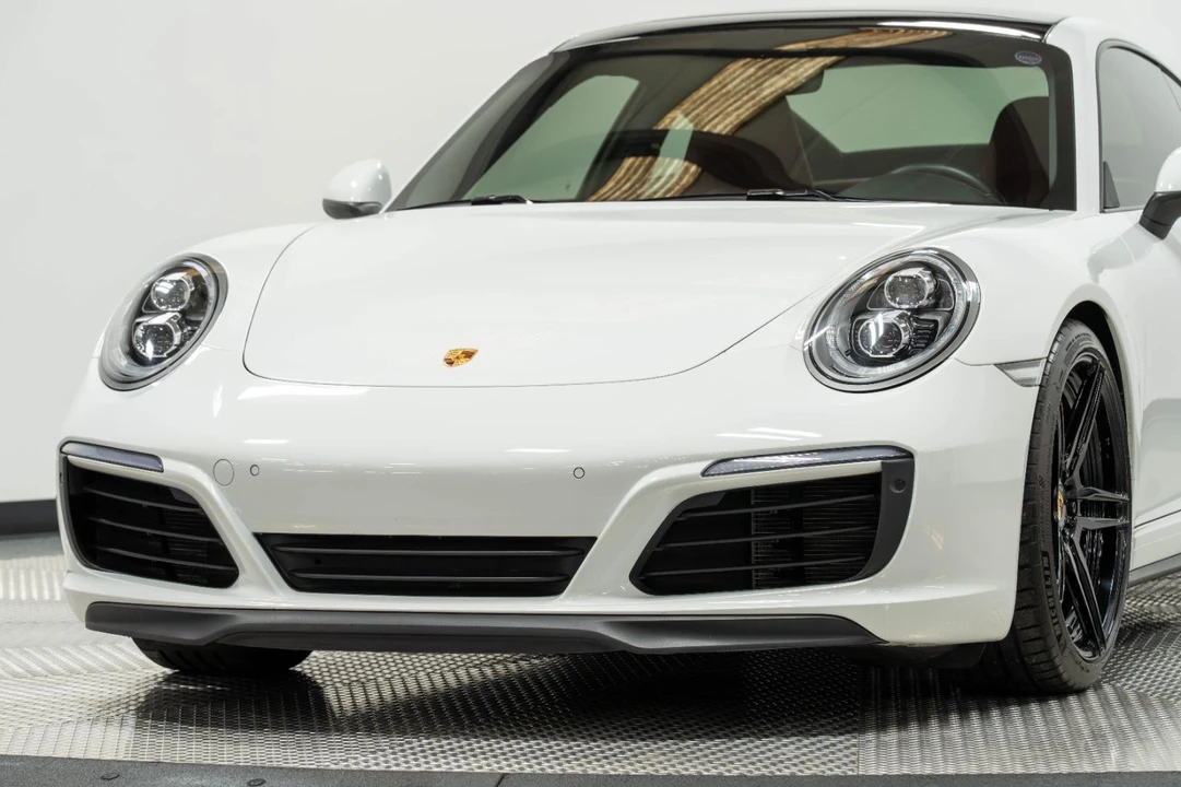 2018 Porsche 991 Carrera 4S - Image 8 of 31