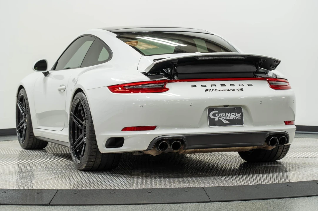 2018 Porsche 991 Carrera 4S - Image 11 of 31