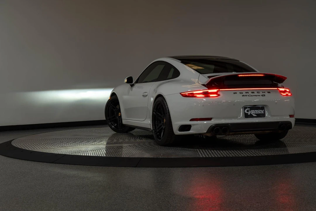 2018 Porsche 991 Carrera 4S - Image 26 of 31