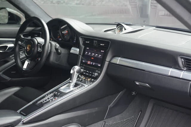 2018 Porsche 991 Carrera 4S - Image 27 of 31