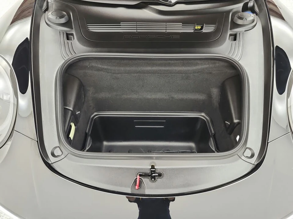 2018 Porsche 991 Carrera 4S - Image 24 of 30