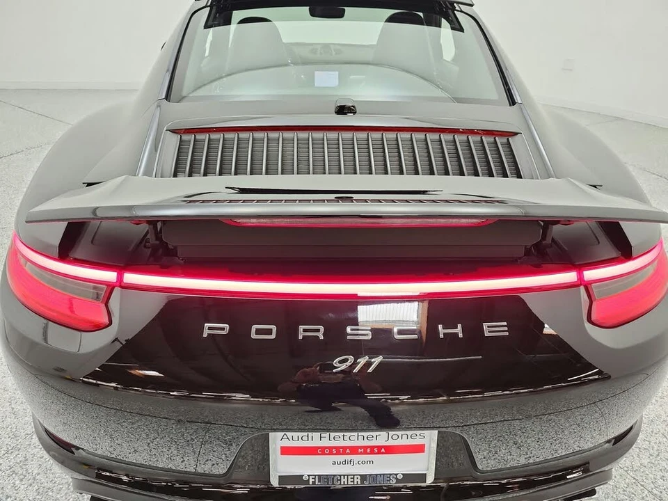 2018 Porsche 991 Carrera 4S - Image 28 of 30