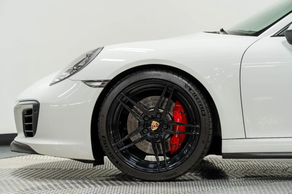 2018 Porsche 991 Carrera 4S - Image 9 of 31