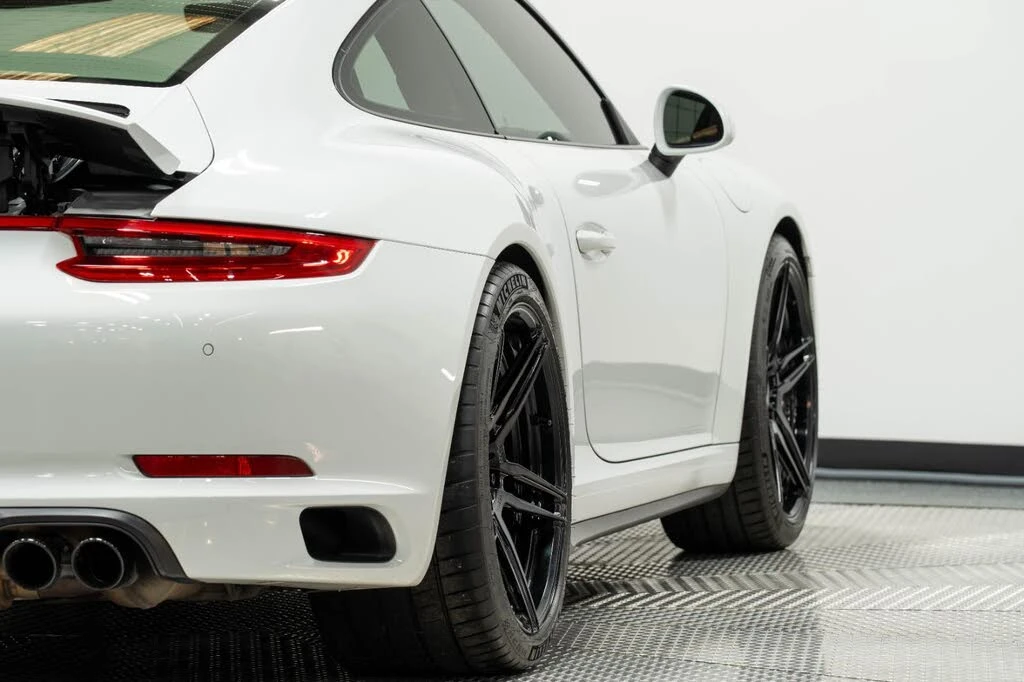 2018 Porsche 991 Carrera 4S - Image 19 of 31
