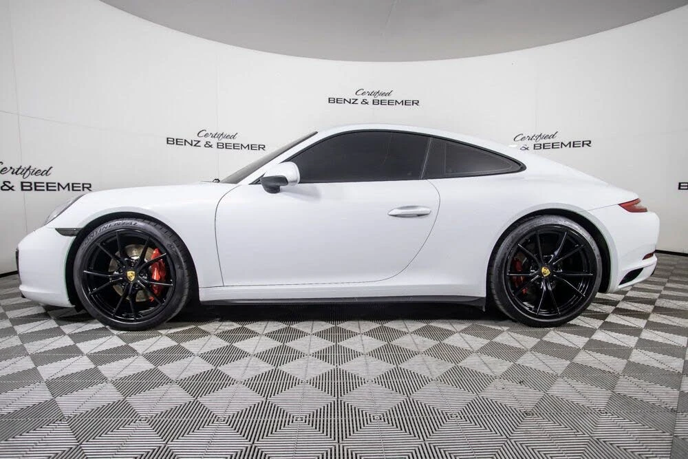 2018 Porsche 991 Carrera 4S - Image 9 of 31