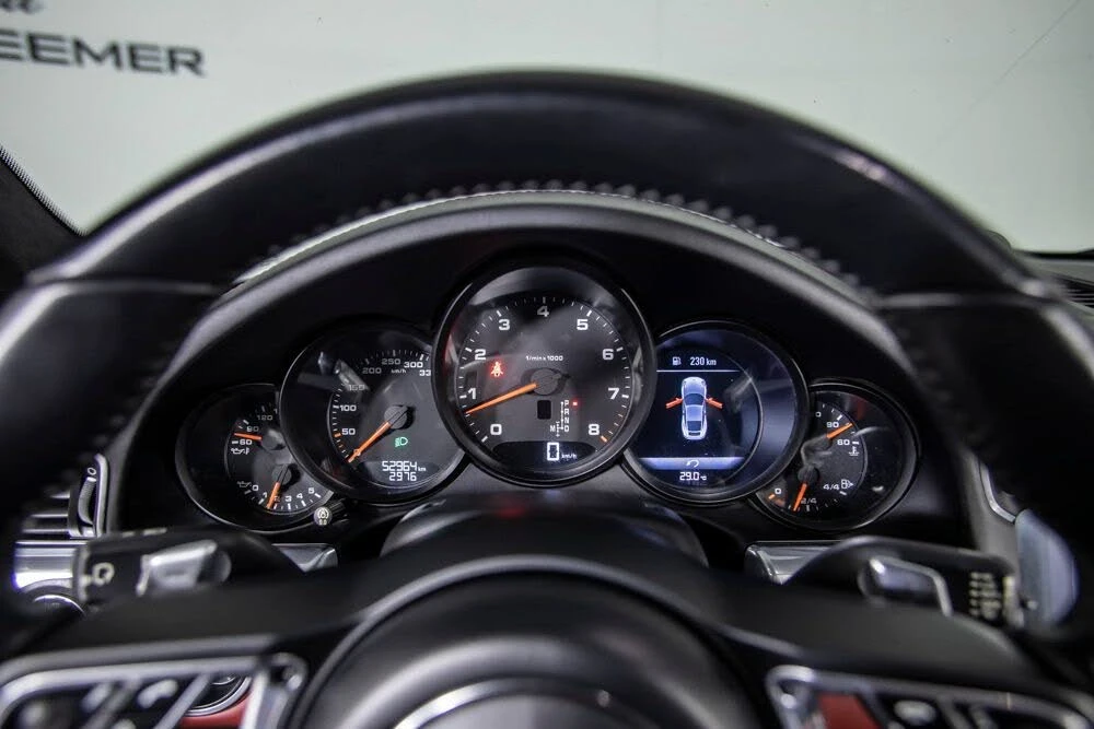 2018 Porsche 991 Carrera 4S - Image 23 of 31