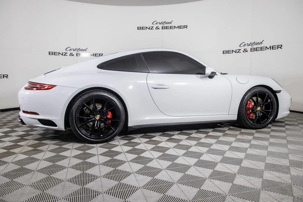 2018 Porsche 991 Carrera 4S - Image 11 of 31