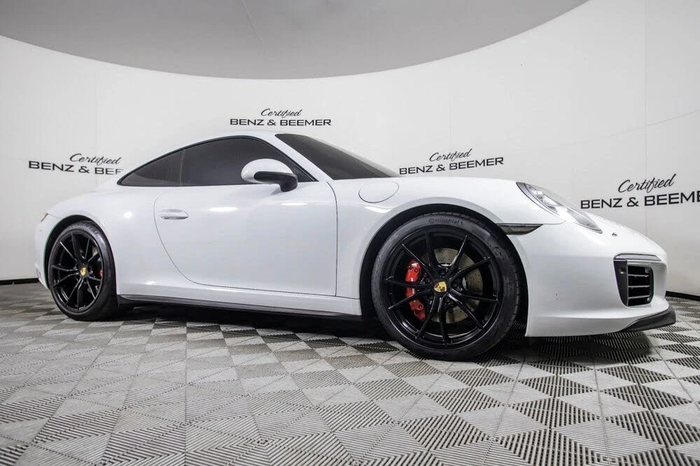 2018 Porsche 991 Carrera 4S - Image 2 of 31