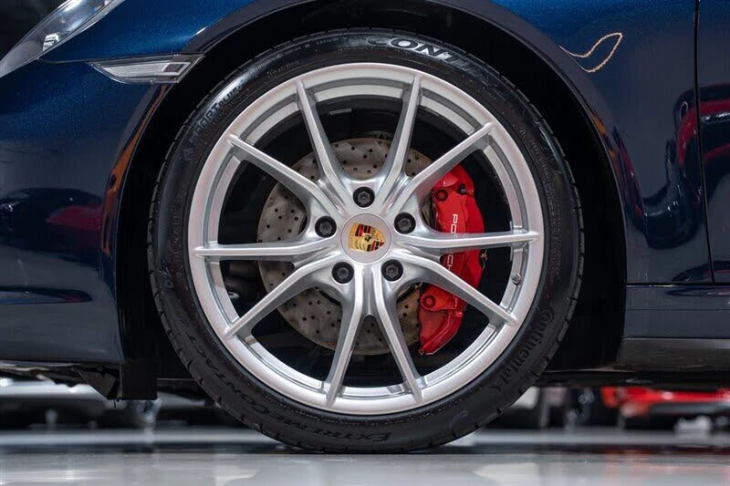 2018 Porsche 991 Carrera 4S - Image 12 of 31