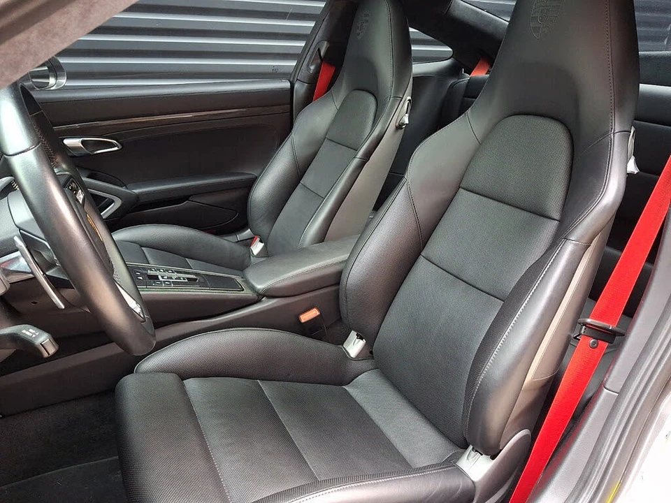 2018 Porsche 991 Carrera 4S - Image 5 of 6