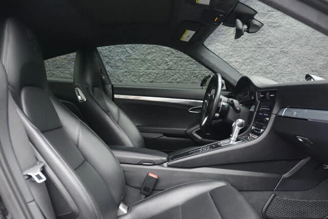 2018 Porsche 991 Carrera 4S - Image 25 of 31
