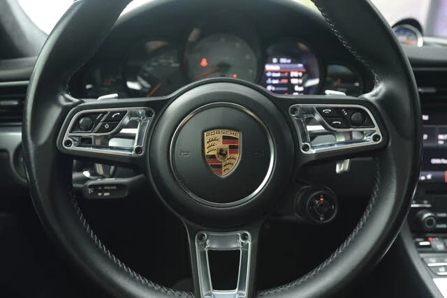 2018 Porsche 991 Carrera 4S - Image 17 of 31