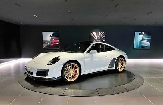 2018 Porsche 911 Carrera 4S