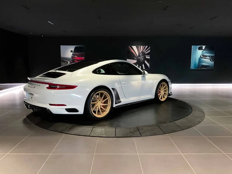 2018 Porsche 991 Carrera 4S - Image 7 of 19