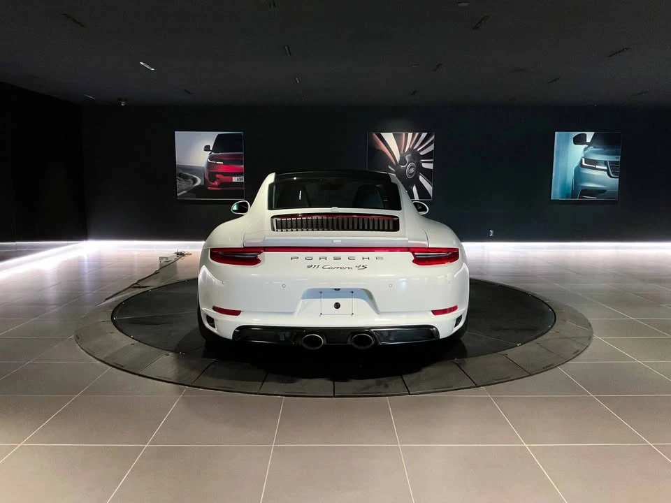 2018 Porsche 991 Carrera 4S - Image 6 of 19