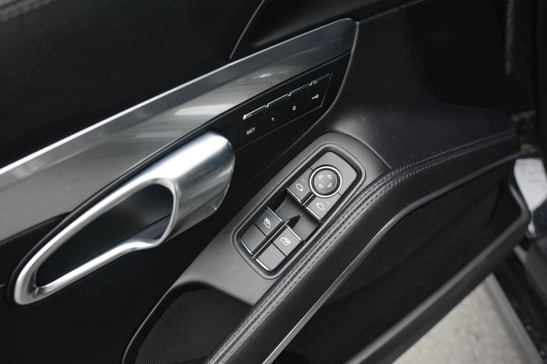 2018 Porsche 991 Carrera 4S - Image 5 of 5