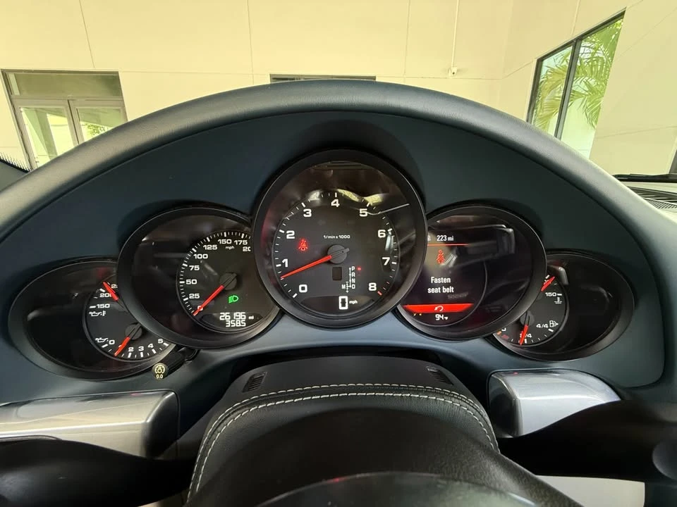 2018 Porsche 991 Carrera - Image 16 of 20