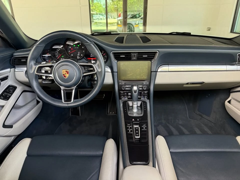 2018 Porsche 991 Carrera - Image 11 of 17