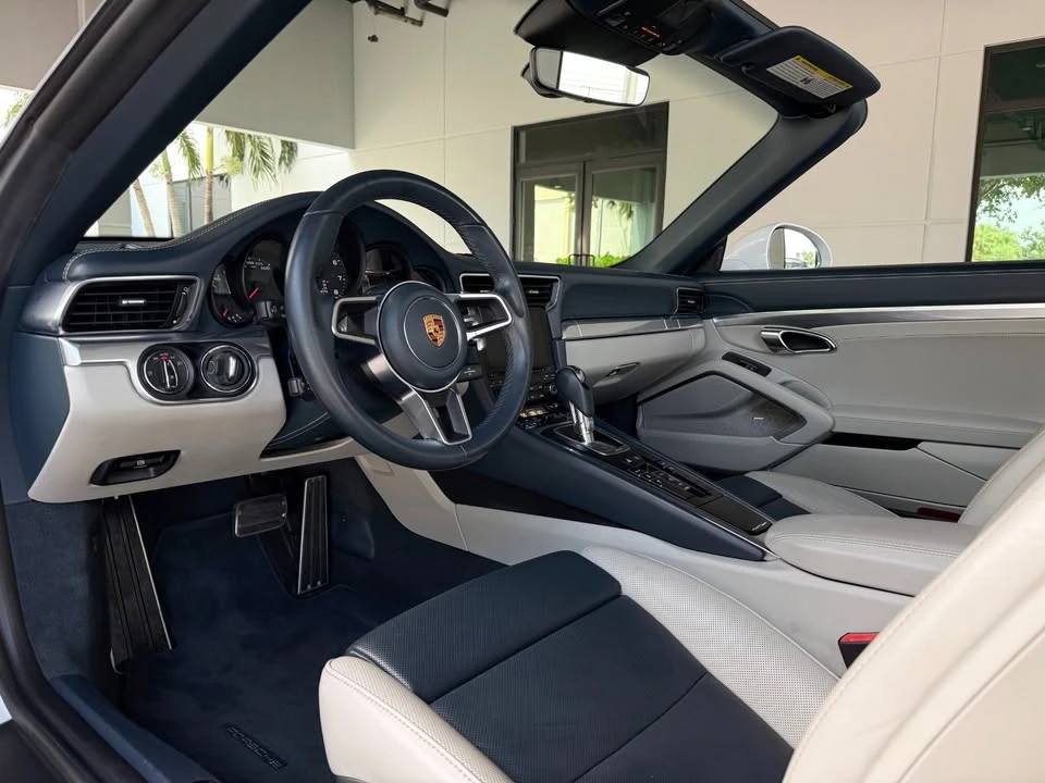 2018 Porsche 991 Carrera - Image 2 of 17