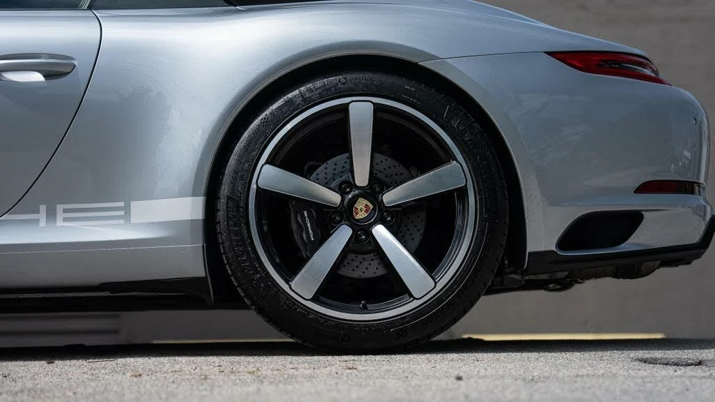 2018 Porsche 991 Carrera - Image 11 of 31