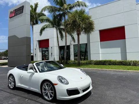 2018 Porsche 911 Carrera Cabriolet RWD