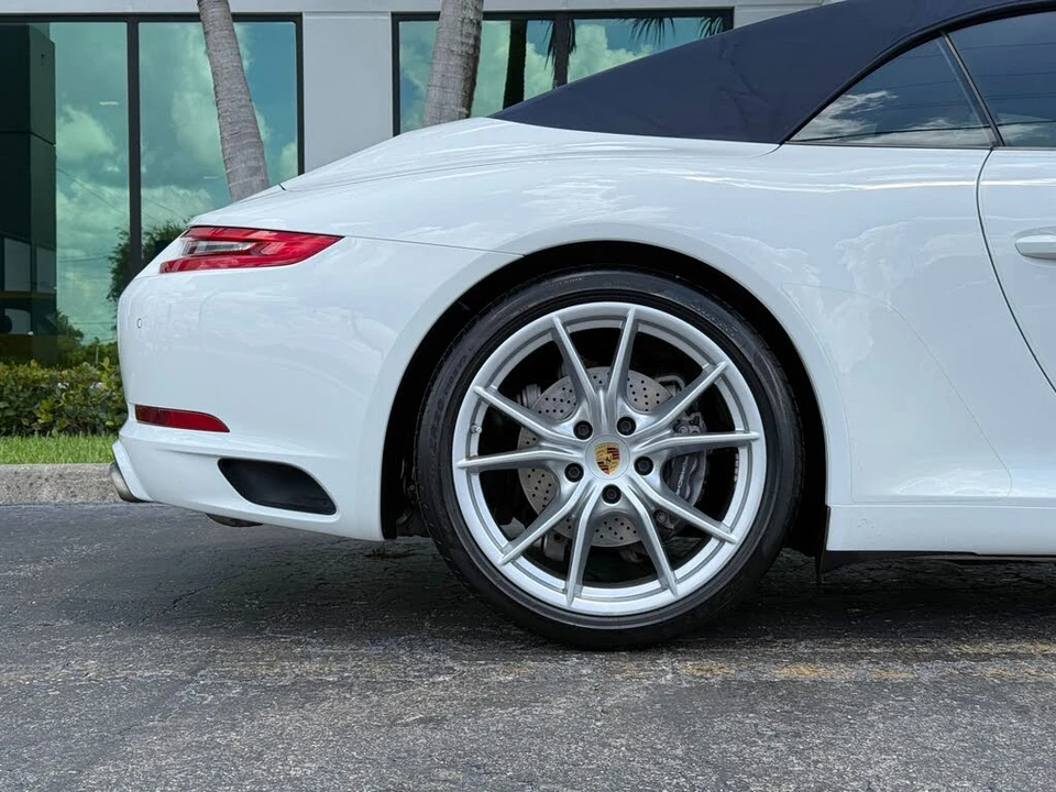 2018 Porsche 991 Carrera - Image 17 of 31