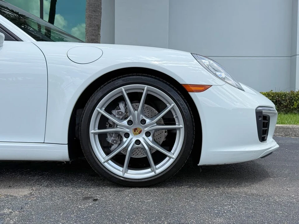 2018 Porsche 991 Carrera - Image 18 of 31
