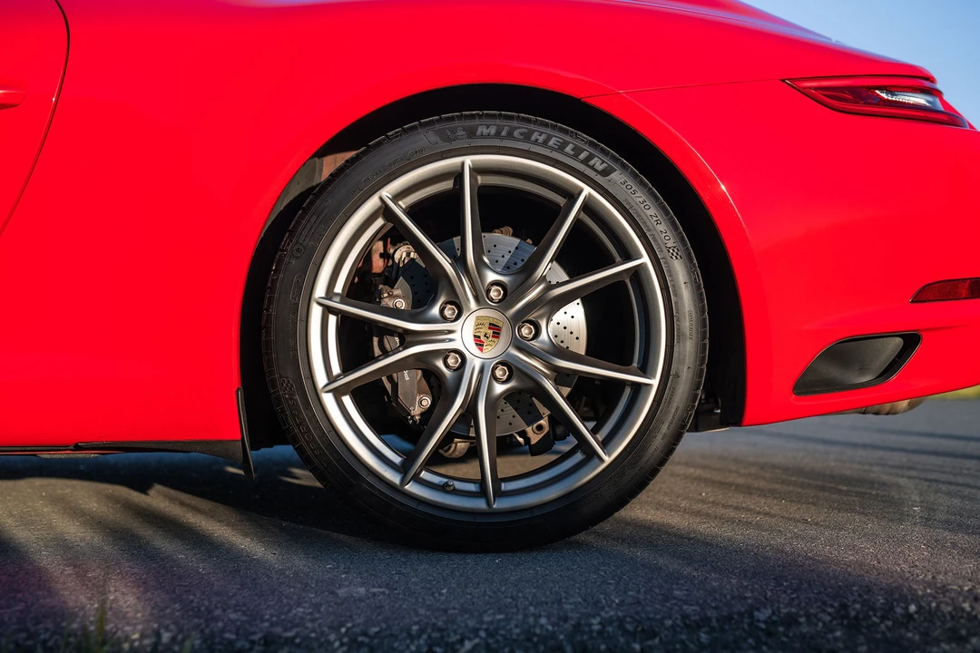 2018 Porsche 991 Carrera - Image 25 of 27