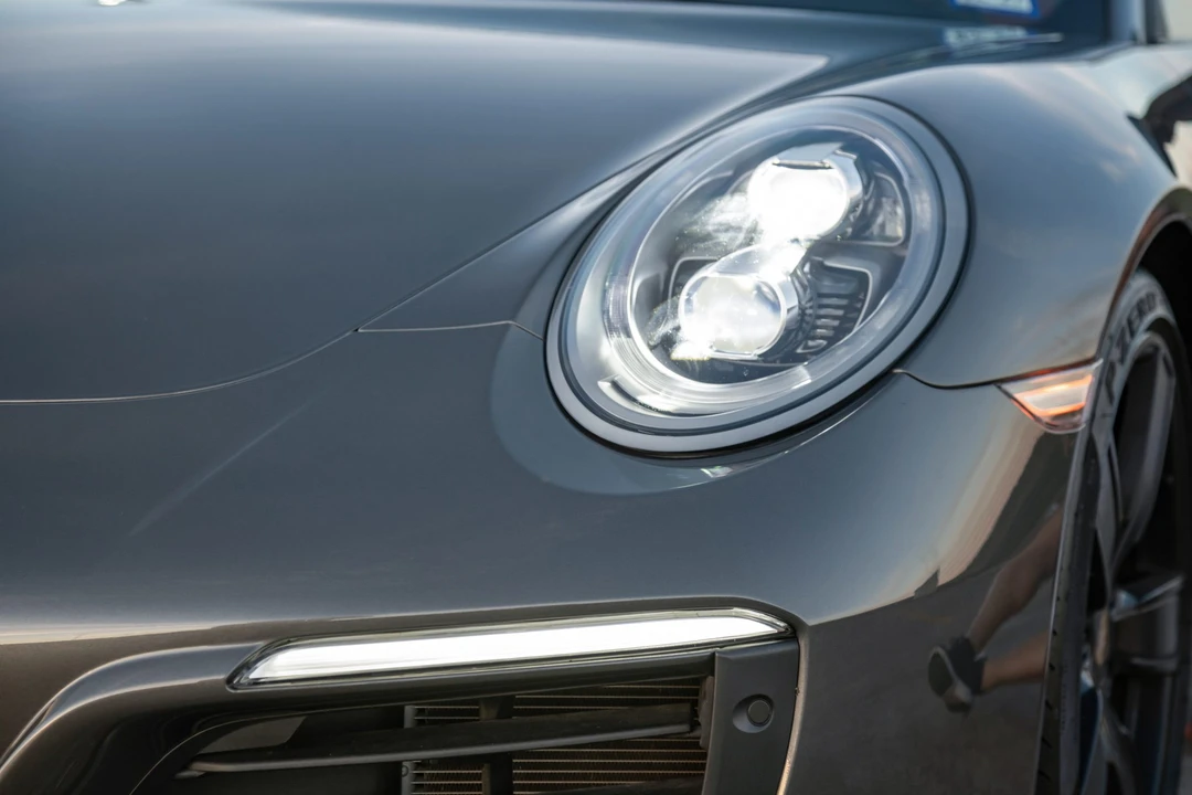 2018 Porsche 991 Carrera - Image 19 of 31