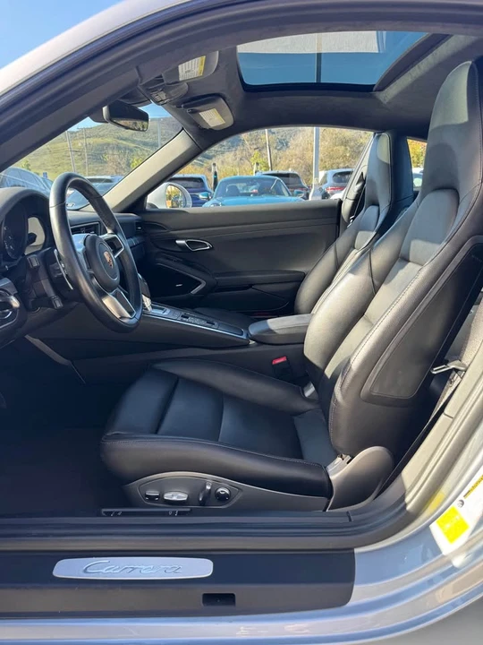 2018 Porsche 991 Carrera - Image 11 of 19