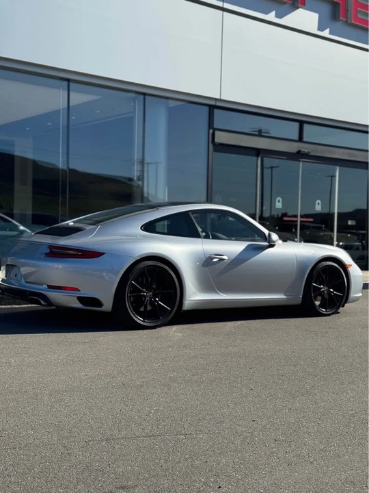 2018 Porsche 991 Carrera - Image 10 of 19